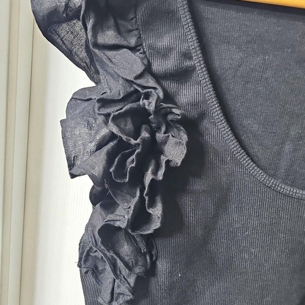 Boston Proper Black Ribbed Ruffle Shoulder Top XL - Picture 2 of 6